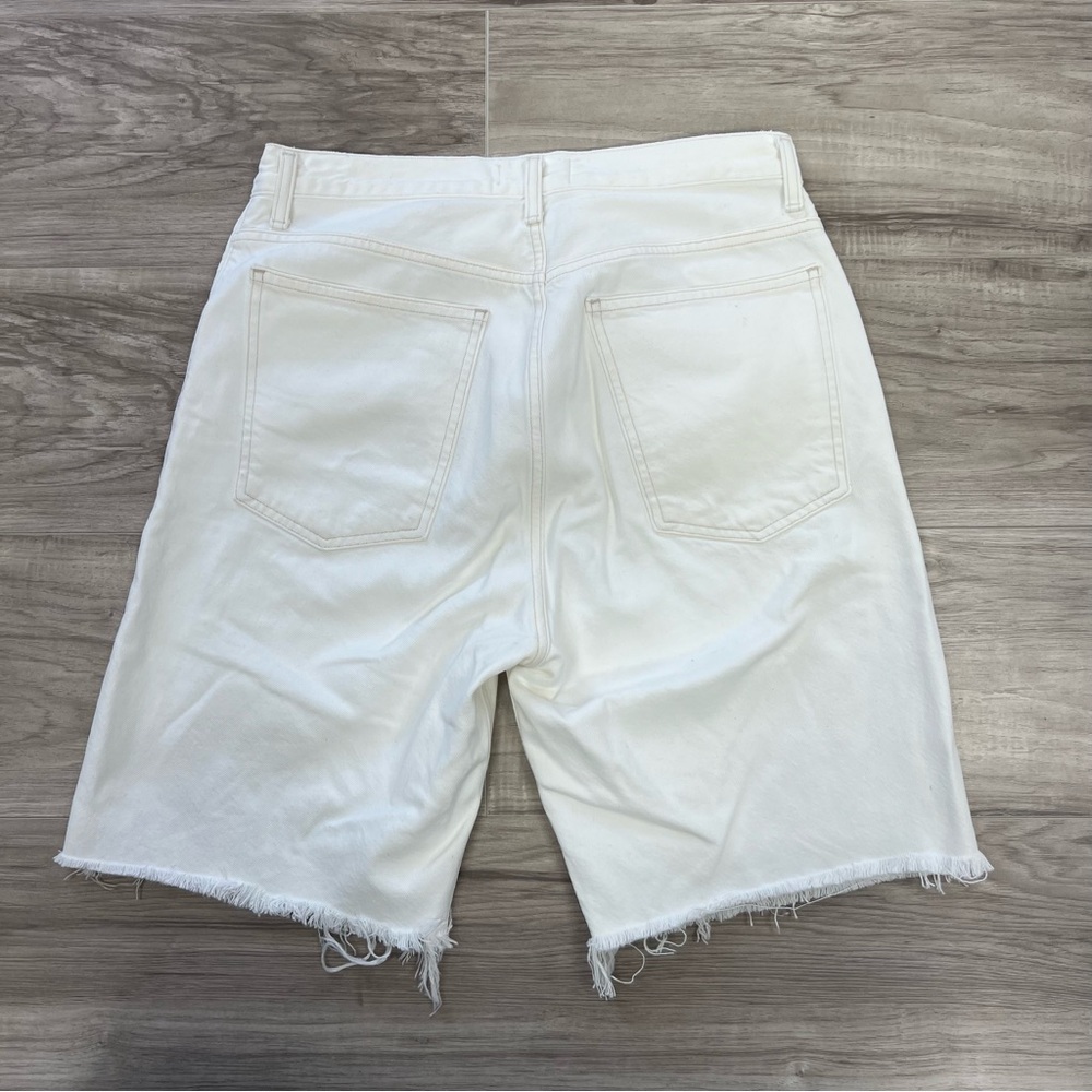 Agolde Pinch Waist Ultra High Rise Short in Cumulus (White) Size 29 - Picture 9 of 15